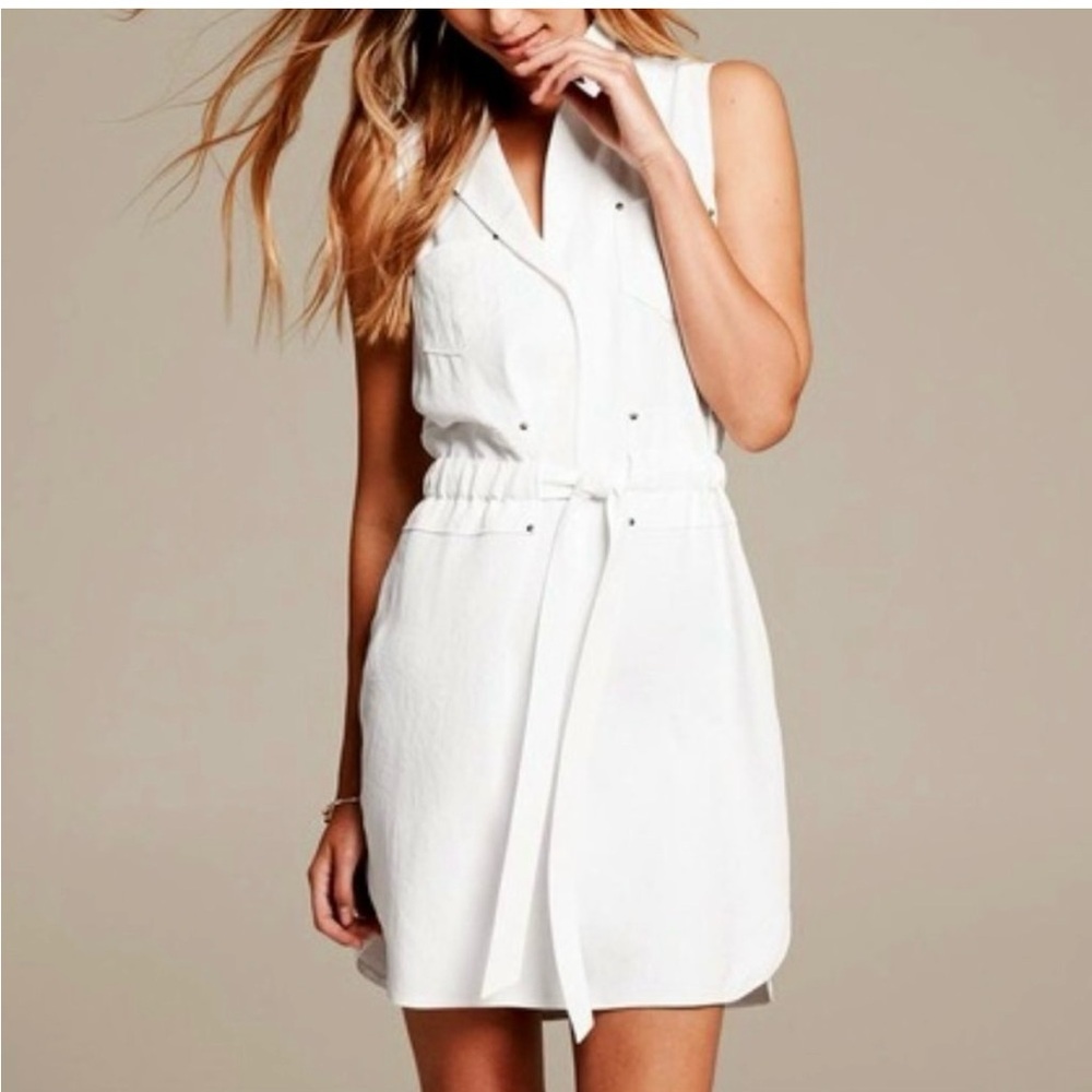 Banana Republic Twill tie front dress size 4